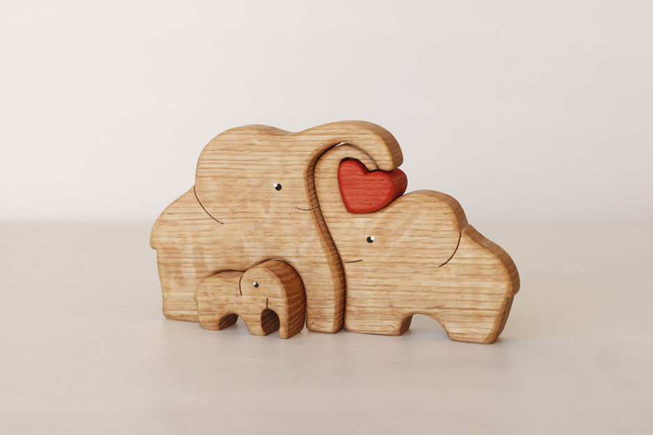 3 elephants with a heart