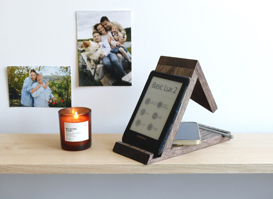 Personalized Book Rest in Solid Oak